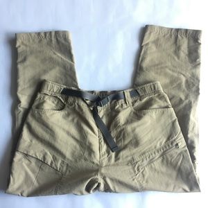 The North Face Mens XL Convertible Zip Off Pants
